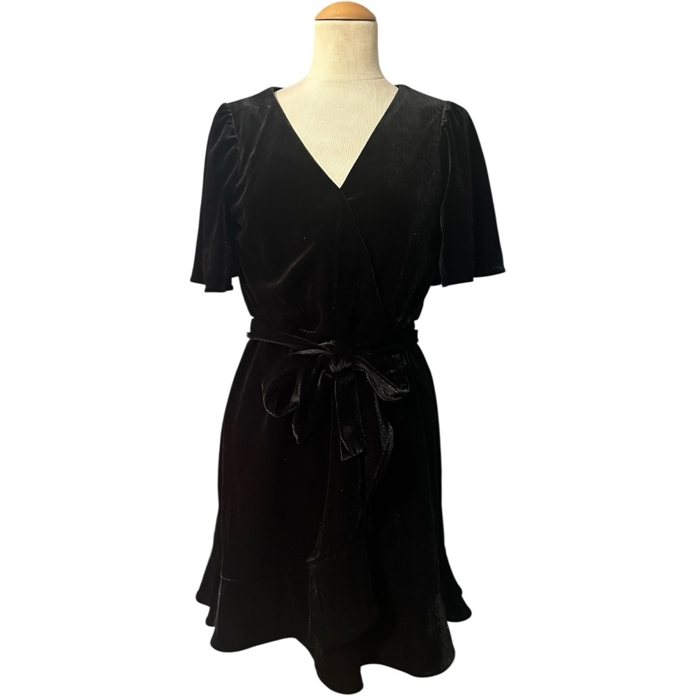 Gianni Bini Wrap Mini Dress Velvet Short Sleeve NWT Black Small